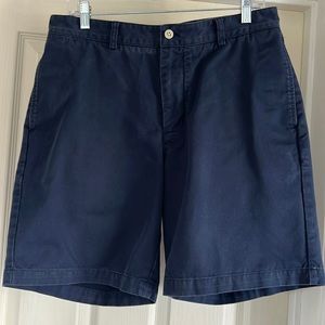 Vineyard Vines navy shorts